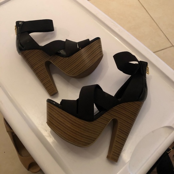 JS Platforms - Picture 1 of 3